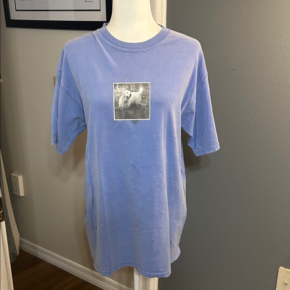 Casual Blue Dog 🐶 Graphic Tee